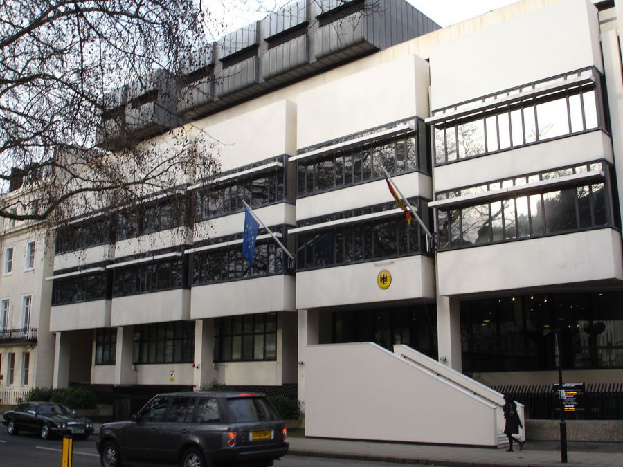 Deutsche Botschaft in Großbritannien